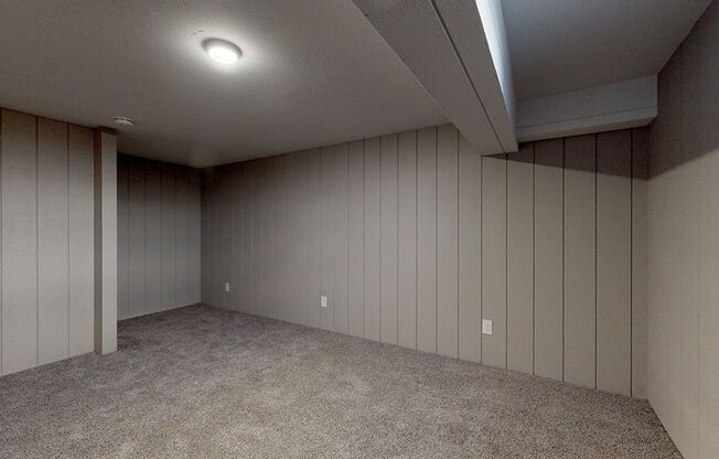 1 bed, 1 bath, 680 sqft, $999, Unit 6