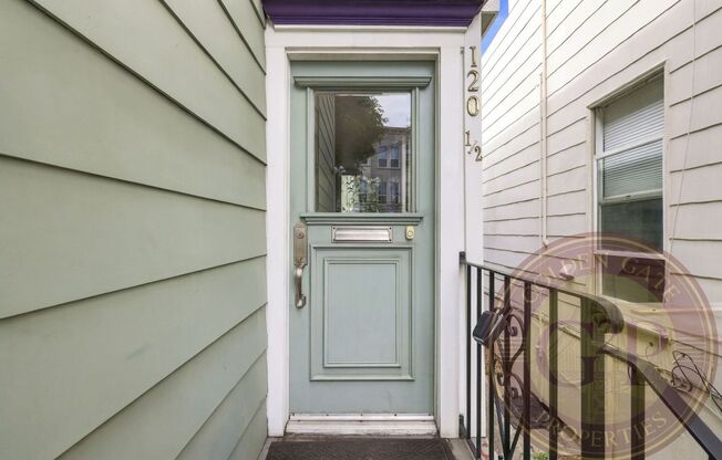 Dolores Heights - 2 BR, 1 BA Apartment 927 Sq. Ft. - 3D Virtual Tour, Top Unit Flat, Washer & Dryer