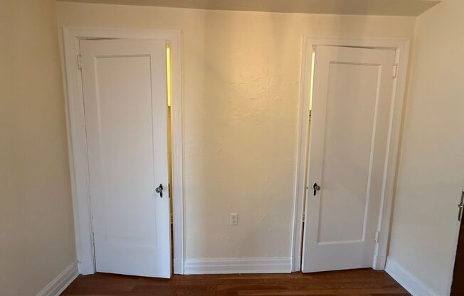 2 beds, 2 baths, 1,303 sqft, $2,400, Unit New King Edward  201