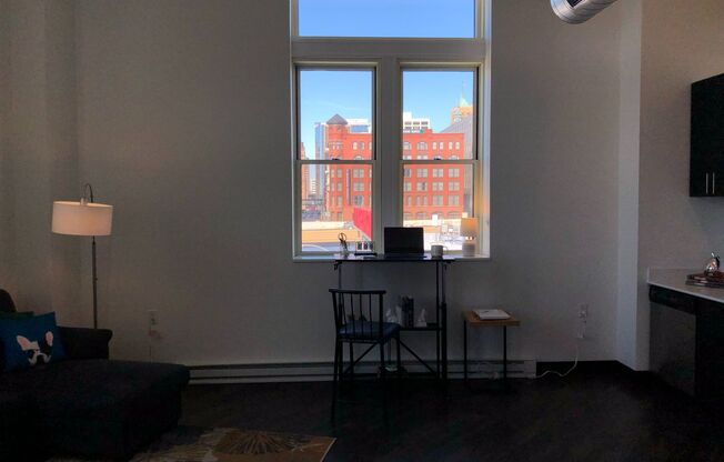 1 bed, 1 bath, 767 sqft, $1,750, Unit 302