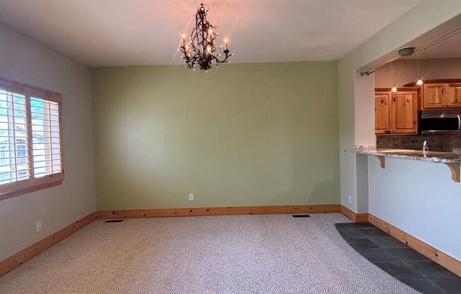 2 Bed/2.5 Bath Townhome with A/C and gas fireplace - Available Now! MileStone Real Estate Services