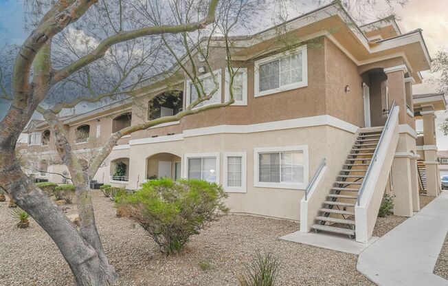 2 beds, 2 baths, $1,700