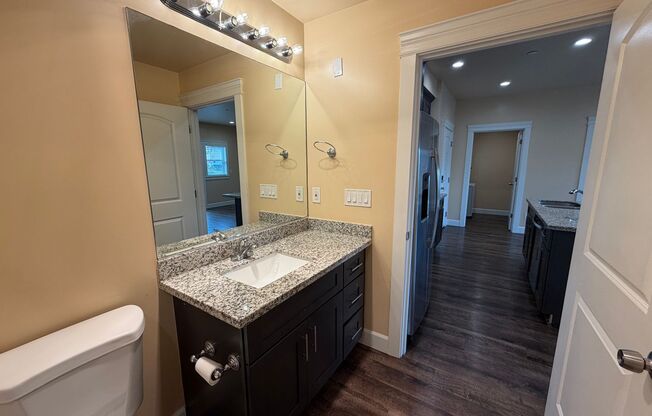 2 beds, 2 baths, 920 sqft, $2,045, Unit 104
