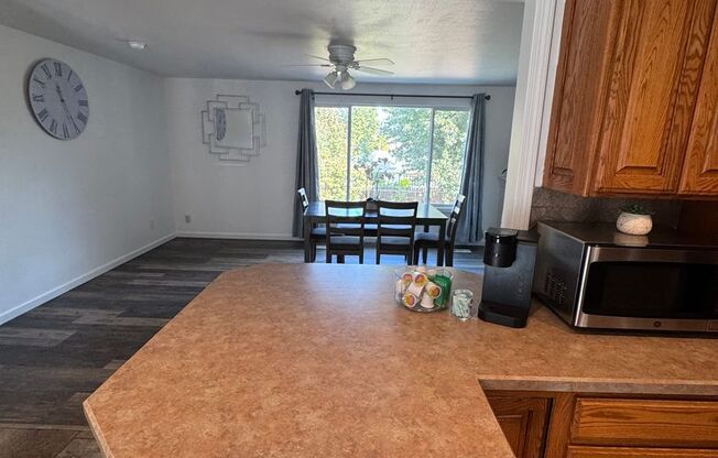 Ledan06-225 Kashmir Ct SE Duplex