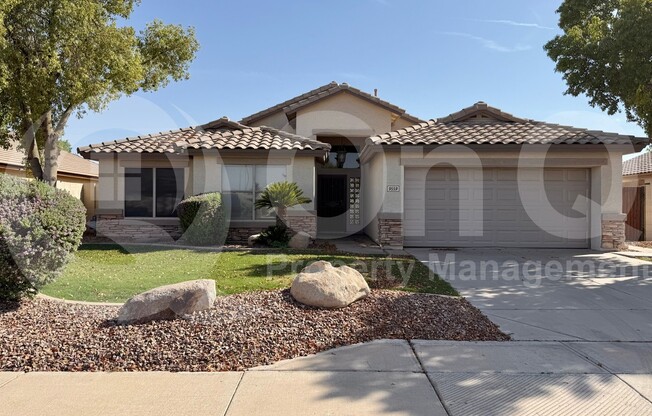 9559 E OBISPO AVE