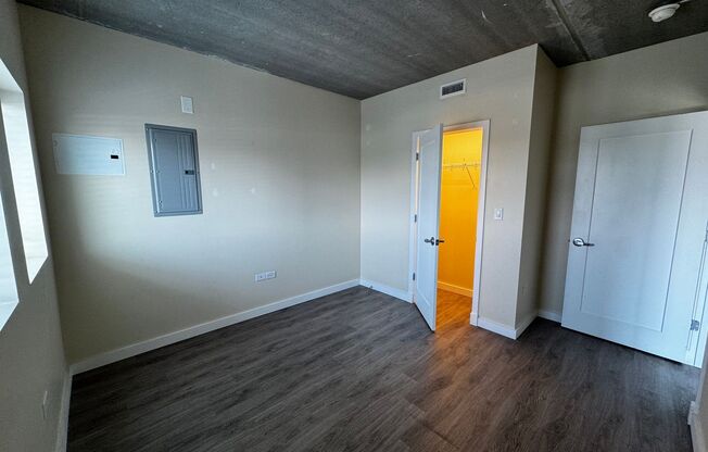 2 beds, 1 bath, 826 sqft, $2,500, Unit 708