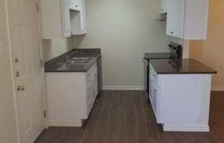 2 beds, 2 baths, $1,300