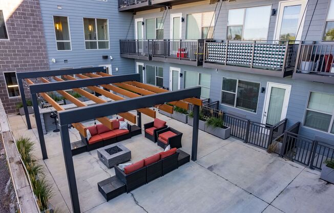 1 bed, 1 bath, 747 sqft, $1,550, Unit 314