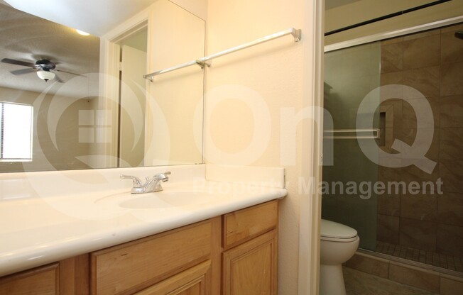 2 beds, 2 baths, 909 sqft, $1,235, Unit 2043