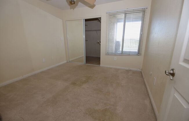 2 beds, 2 baths, $1,350, Unit # 2033
