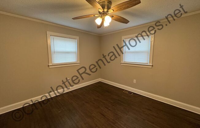 3 bedroom 1 bathroom home in Gastonia!