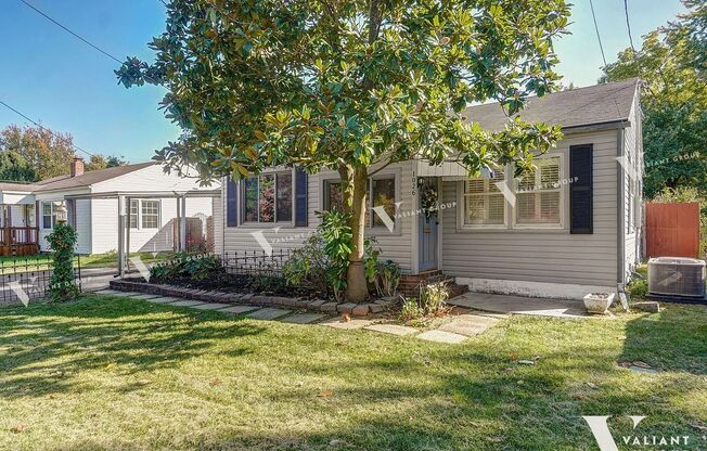 Charming Two-Bedroom, One-Bathroom, Fully-Furnished Home in Central Springfield