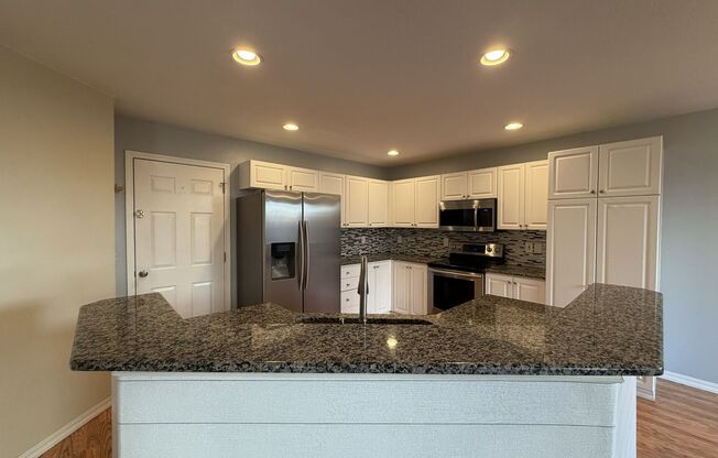 Stunning Hillsboro 4-Bedroom Home with Granite Kitchen, Central A/C & 2-Car Garage