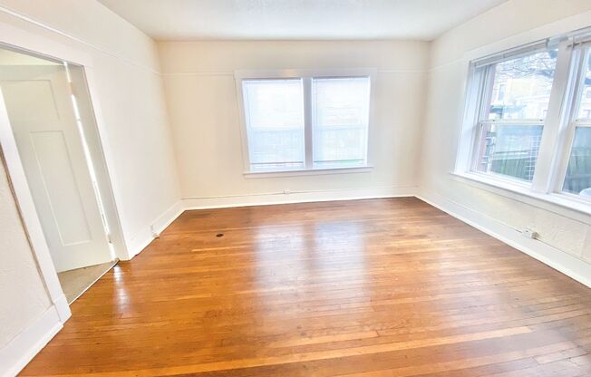 St Florence Apartments