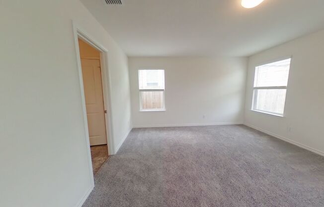 3 beds, 2 baths, $1,725