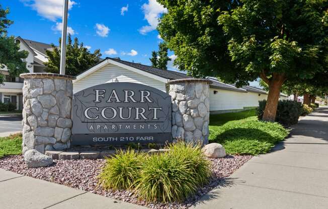 Farr Court Property Sign