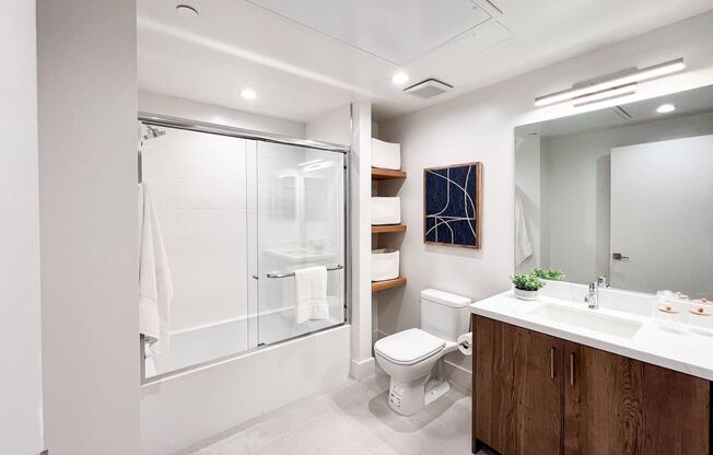 1 bed, 1 bath, 551 sqft, $2,395, Unit Unit #207