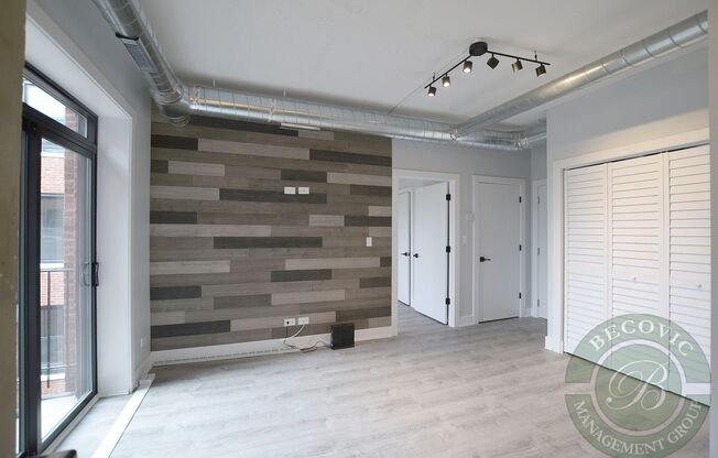 1 bed, 1 bath, 373 sqft, $1,850, Unit 210