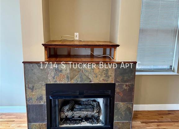 1714 S Tucker Blvd