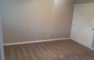 1 bed, 1 bath, 600 sqft, $1,100, Unit 21