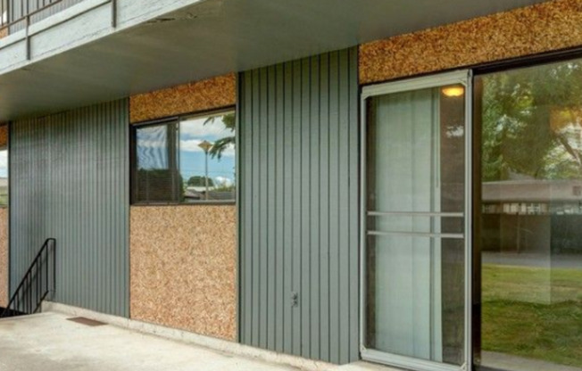 600 Drayton St.