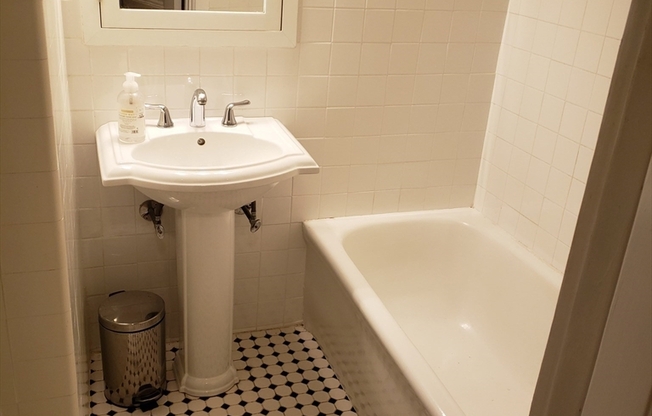 1 bed, 1 bath, 508 sqft, $3,200, Unit 6C
