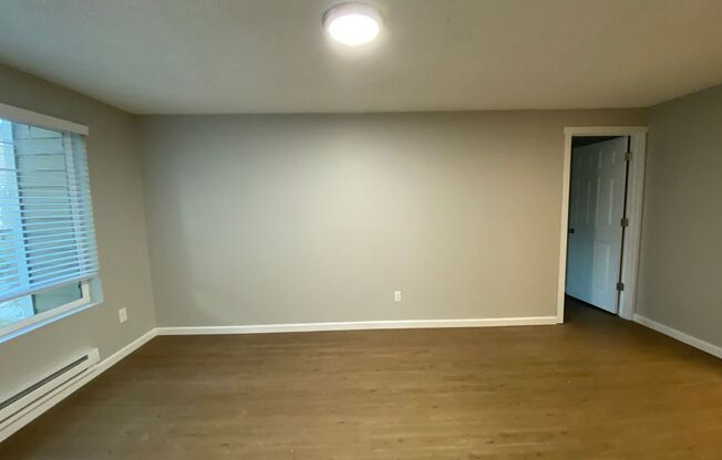 2 beds, 1 bath, 687 sqft, $2,095, Unit C304