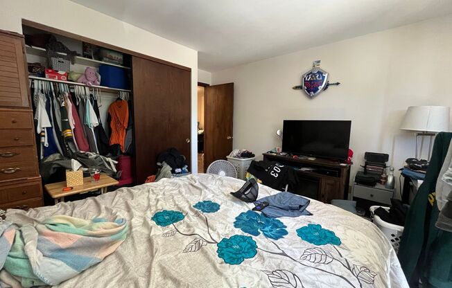 1 bed, 1 bath, $975, Unit 40