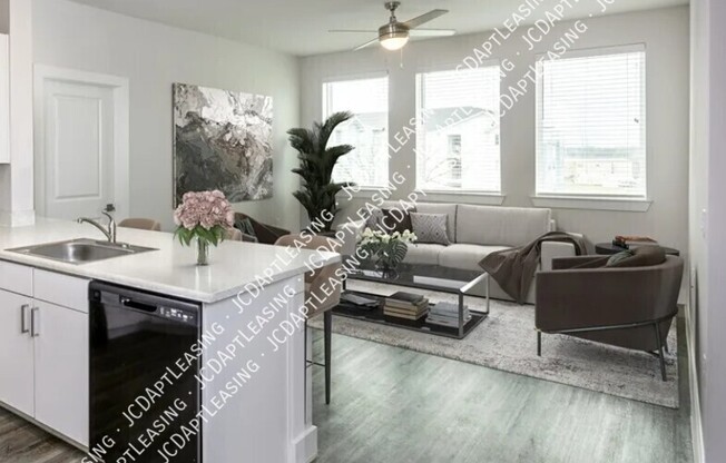 3200 MONTOPOLIS DR