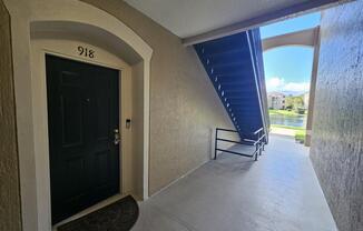 3 beds, 2 baths, 1,206 sqft, $1,600