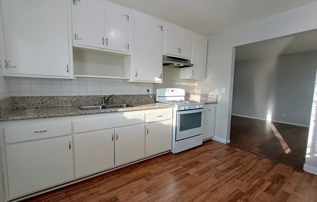 223 E ADA AVE