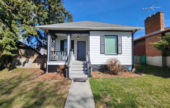 1722 W SPOFFORD AVE