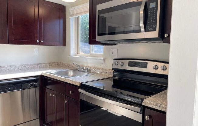 2 beds, 2 baths, 1,107 sqft, $1,495, Unit BC05-2B