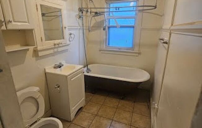 1206-8 s 15th PL
