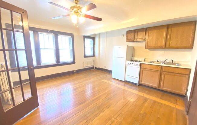 1315 Cass