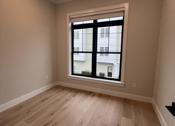 2 beds, 2 baths, 850 sqft, $3,995, Unit 203