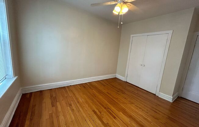 2 beds, 1 bath, 950 sqft, $1,750, Unit 3902-1A