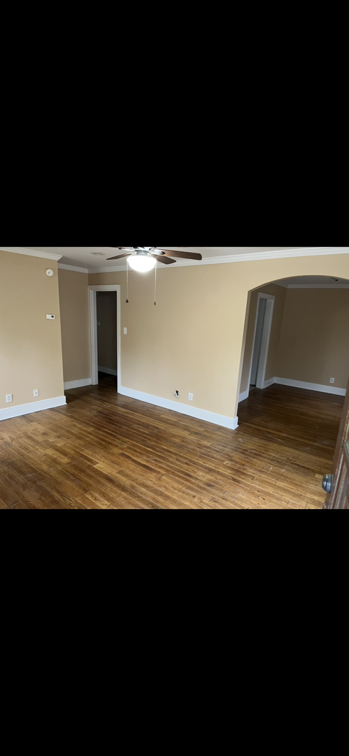 1129 Merry St.