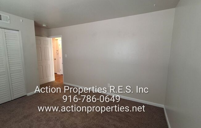 2 beds, 1 bath, $1,550, Unit UNIT # 4