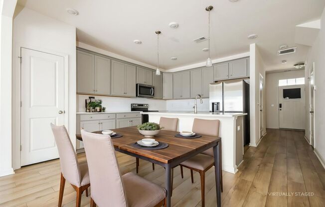 3 bed / 2.5 bath ~ Foxbank Plantation