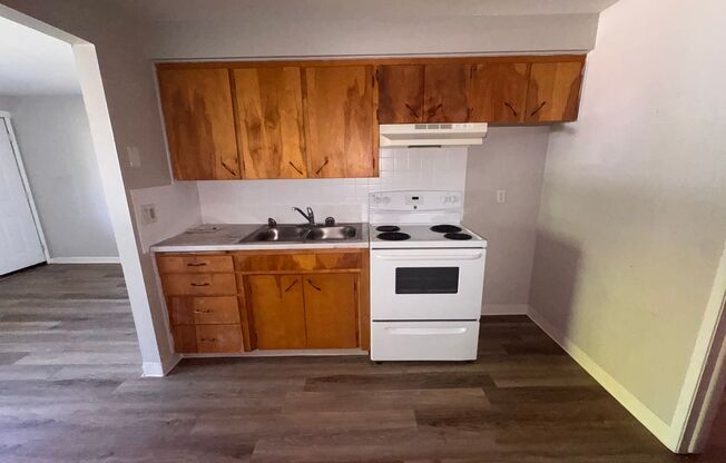 BARKER STREET 10-UNIT | MEDICAL LAKE