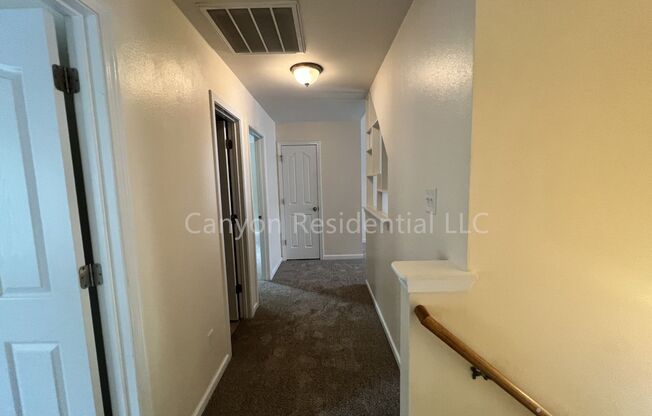 3 beds, 2.5 baths, $1,900