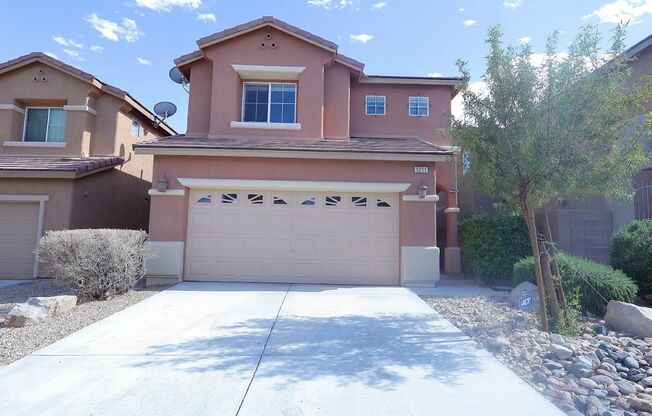 BEAUTIFUL 3 BEDS WITH 2.5 BATH HOUSE