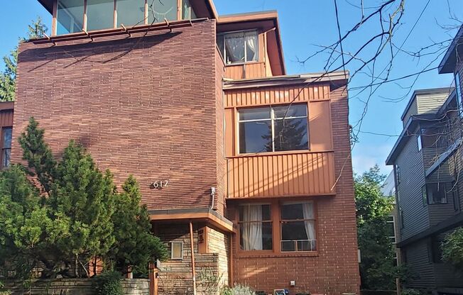 Malden Apartments - Located in Capitol Hill