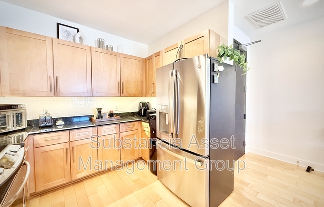 444 N. Central Avenue Unit #211