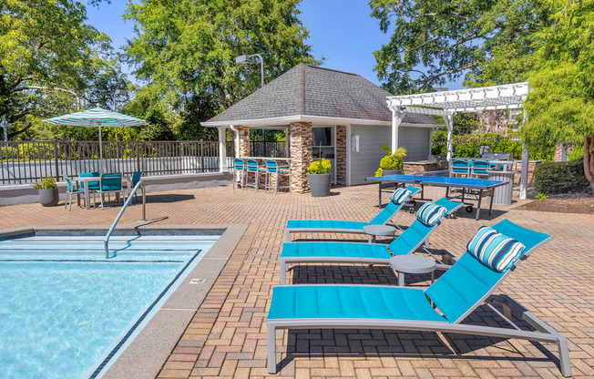 Welcome to Evergreen Lenox Park