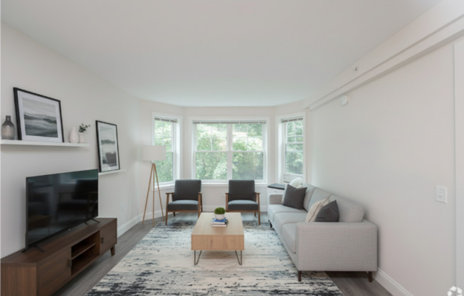 1 bed, 1 bath, 545 sqft, $1,850, Unit 223