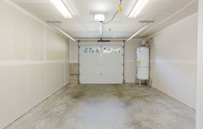 3 beds, 2.5 baths, 1,531 sqft, $2,817, Unit 06-56