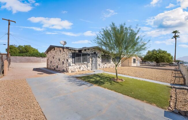 Full remodeled and upgraded 3-bedroom home situated on a spacious lot!