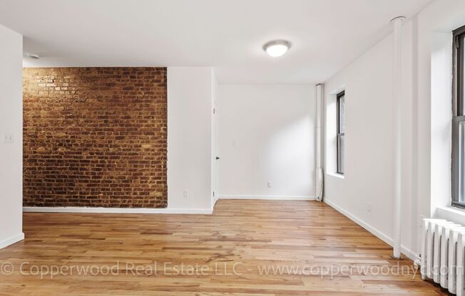 Studio, 1 bath, $2,995, Unit 18